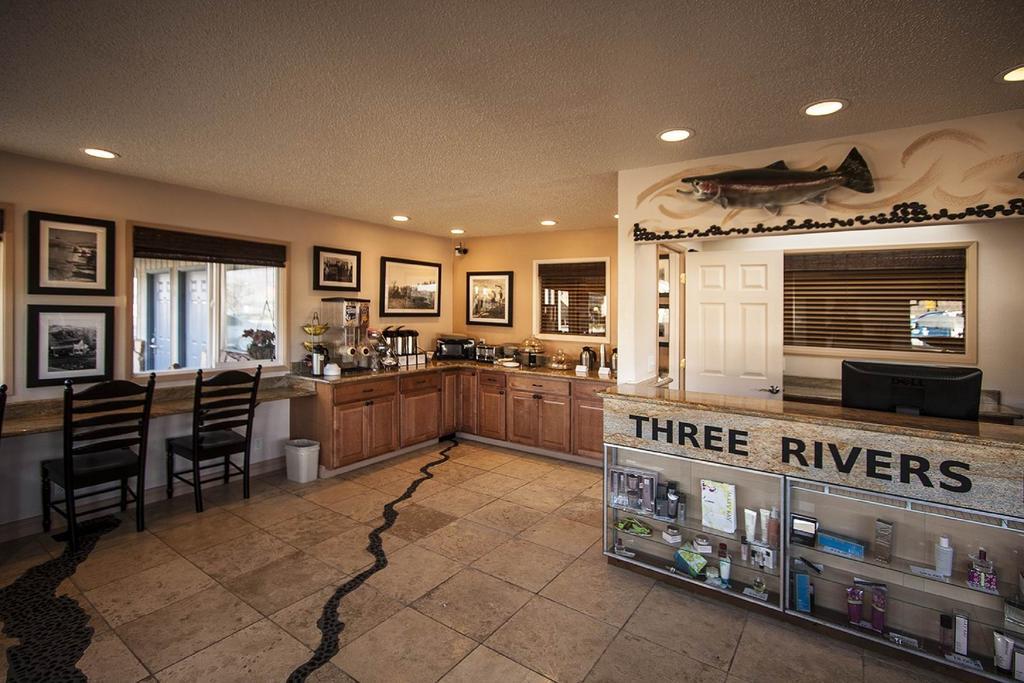 Three Rivers Inn Biggs Junction Exterior photo